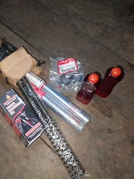 Product Review of PAKET AS SHOCK DEPAN + SEAL + OIL + PER HONDA - BLADE 110 / BLADE NEW / REVO FIT / REVO ABSOLUTE (KWB) from Z**N 0