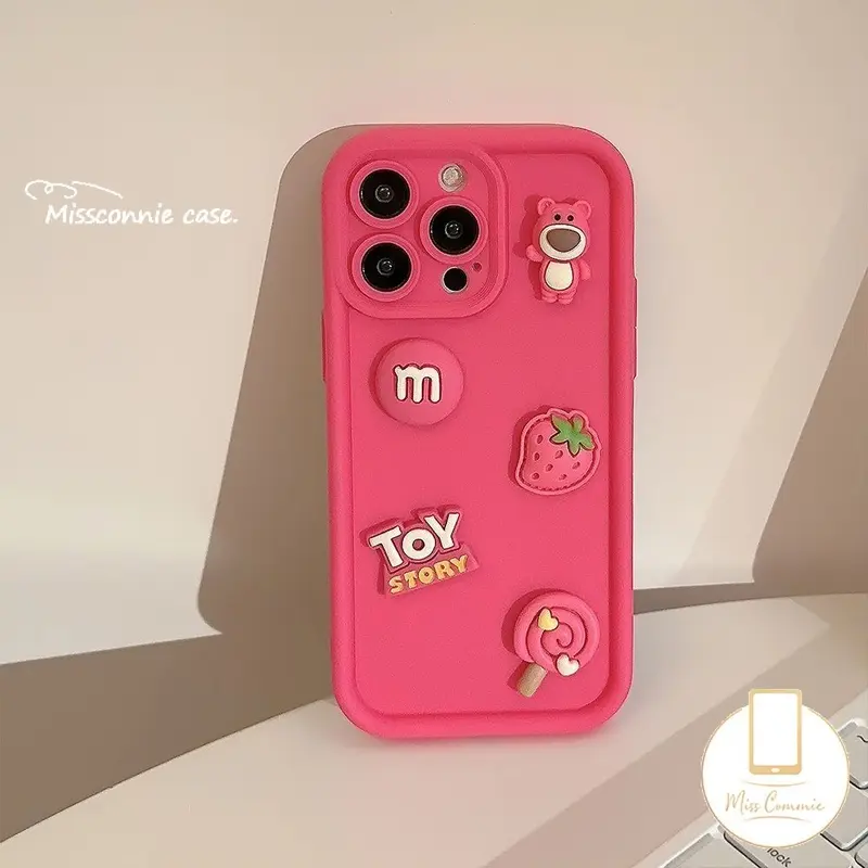 MissConnie Casing Untuk Oppo A38 A54 A16 A18 A12 A78 A7 A17 A54s A58 A15S A76 A3s A16s A53 A98 A55 A77 A74 A9 A5s A1k A52 A96 A17k A16K A31 A77s Reno 8T 10 5F Cerita Mainan Boneka 3D Beruang Stroberi Lotso Lollipop Casing Merah Mawar Dengan Gelang 6