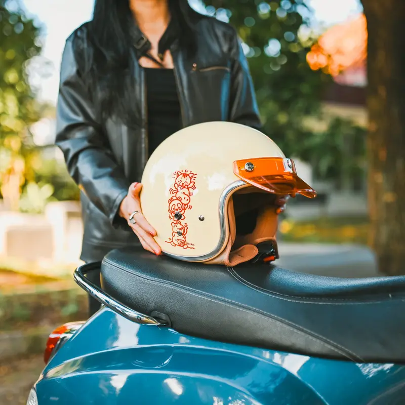 CRSL Racer Helmet Cream I Helm Motor Retro Vintage I Headwear Hat I Pelindung Kepala I Helmet Rider Motorcycle I Bogo Unisex Pria Wanita 1