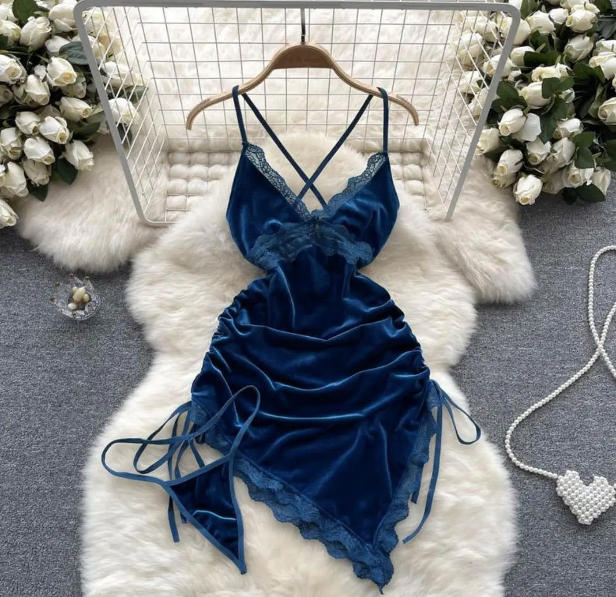 Yipao 195 Lincoll Dress Satin Lingerie Velvet Baju Dinas Malam Wanita Terusan Dress Top Night Dress Fit Panjang