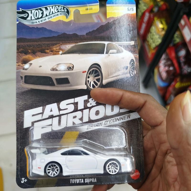 Hotwheels fast and furious toyota supra brian o'conner Anak Mainan Mobil 2
