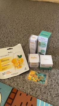 Product Review of Reglow New Paket isi 4 (Facial Wash, Day Cream, Night Cream, Serum) Skincare from S**p 0
