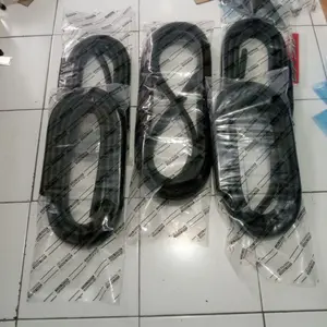 New Karet Balon Pintu Full Set Innova Fortuner 20042015