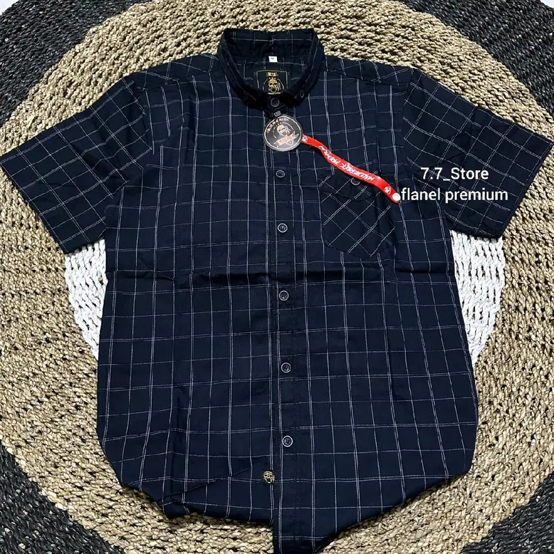 LENGAN PENDEK/KEMEJA BRIIL EIGHTY EIGHT Terlaris Kemeja Flanel Premium Quality Lagi Hits di cari Kemeja Distro Nyaman Kotak 8