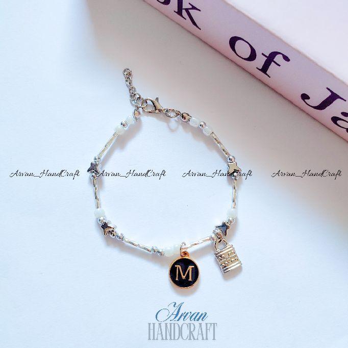 Product Introduction of Gelang Sparkling Inisial Padlock Beads Putih Glossy Bracelet Aksesoris 7