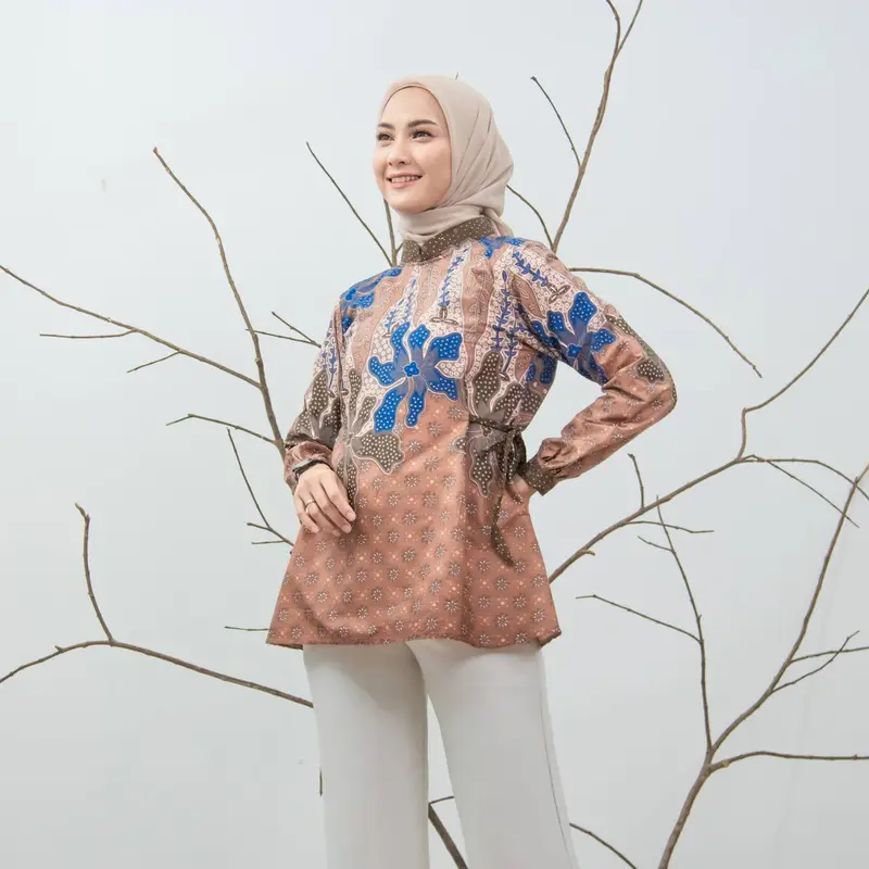 Baju Batik Wanita Lengan Panjang Motif Amanda Modern Monalisa Genes Blouse Bahan Katun Basic Asli Pekalongan 4