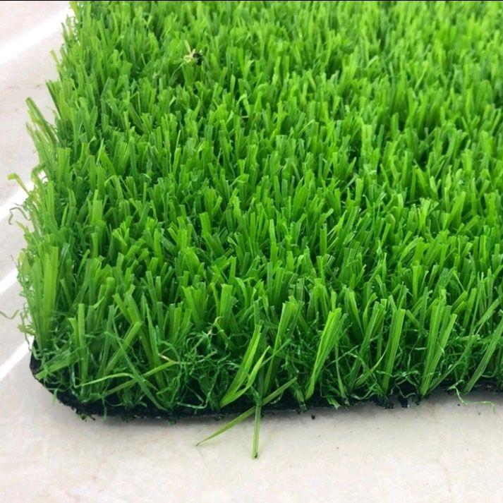 Karpet Rumput Sintetis Ukuran 30cmX30cm Tipe Swiss Tebal 3cm Premium Green Hitam Alami 3