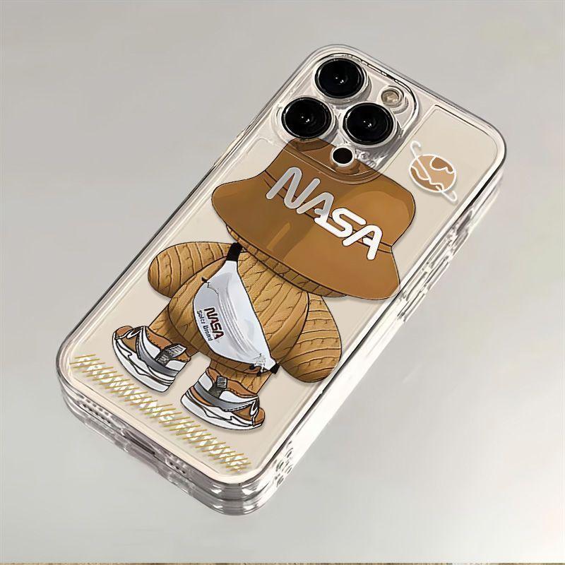 Giá siêu rẻ! Ốp lưng trong suốt chống vàng loại space, bảo vệ camera toàn diện, họa tiết gấu nhỏ đội mũ lớn đeo ba lô xinh xắn, phù hợp tất cả dòng iPhone
