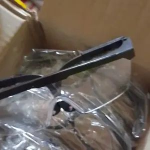 Kacamata Safety Melindungi Saat Berkerja Anti Debu Kacamata Perlindungan dan Keselamatan