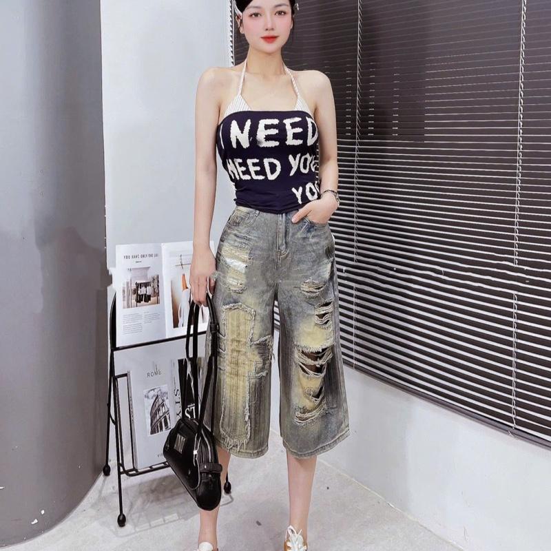 S - XL Quần Jeans Lững Lưng Cao Ống rộng may chữ thập rách phối vẹt sơn. Chất jean mềm nhẹ không giản mặc rất thoải mái. 9047