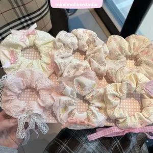 MimimallowStudio Scrunchie Ikat Rambut Korea Pink Girly & Aesthetic Bahan Lembut Elastis Kuat Cocok untuk Daily Look & Aksesoris Pemanis Outfit Warna Feminim Trendy Multifungsi MS001