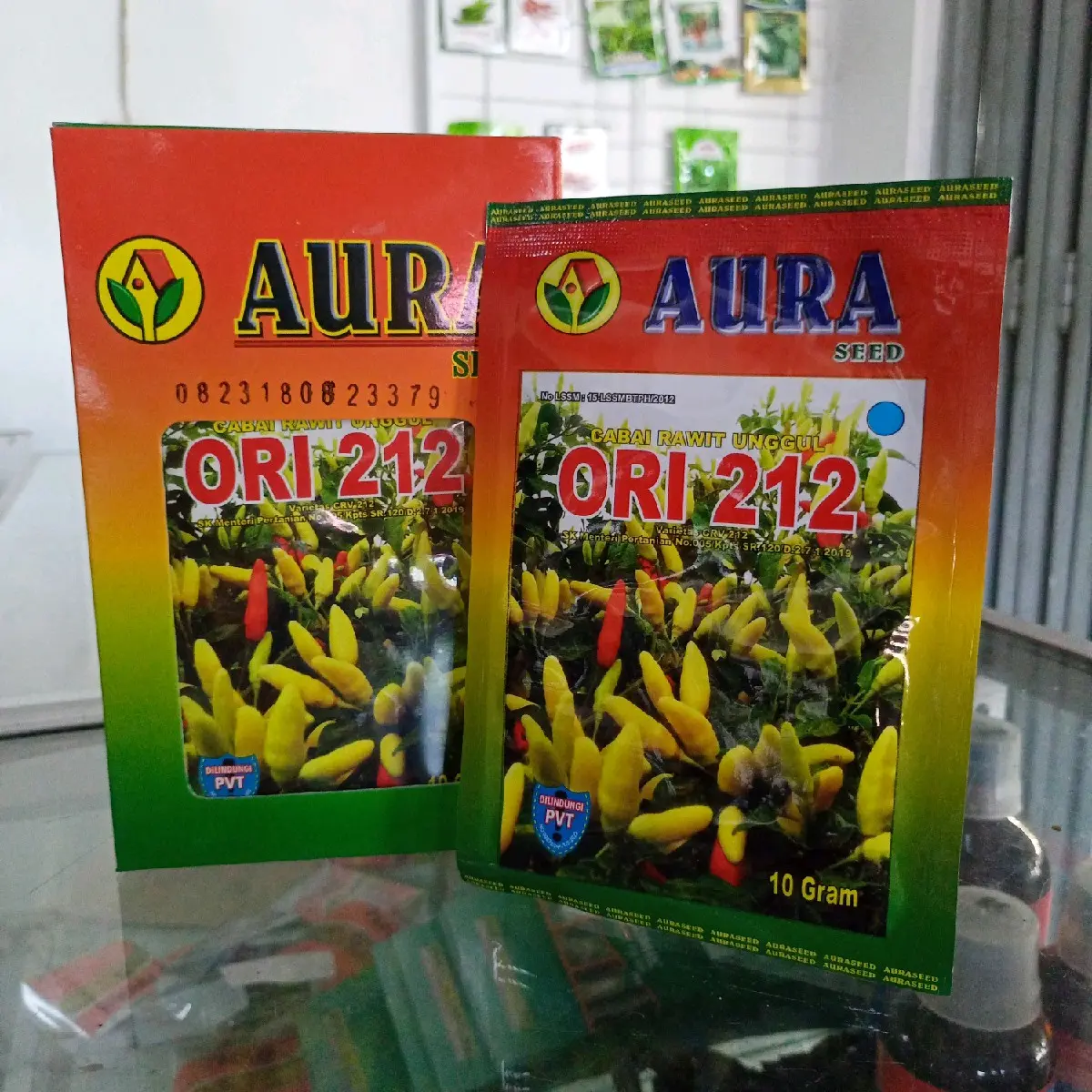 Benih Bibit Cabai Ori 212 F1 isi 10 Gram (2200 btr) Expayed 2026 /Termurah/Perawatan Mudah/Anti Kriting (Puret)/Sangat Tahan Patek Busuk Buah/Disukai Pasar(Petani & Pedagang)/Perawatan Mudah/Anti Virus Gemini/Tahan Simpan/100 % Ori Kemasan Pabrik