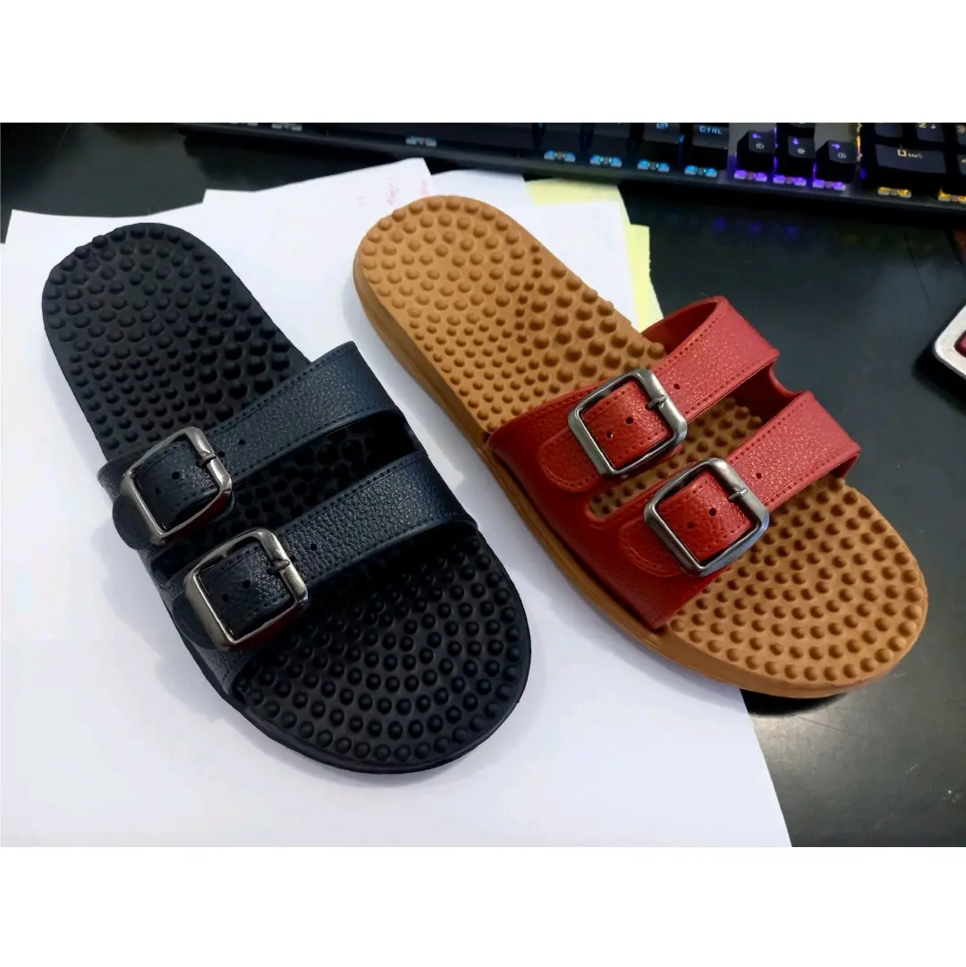 SANDAL REFLEKSI BERKUALITAS DURI LEMBUT ASLI PRODUK MALAYSIA UKURAN 40,41,42,43,44,45 BROWN DAN BLACK Hitam Karet Sendal