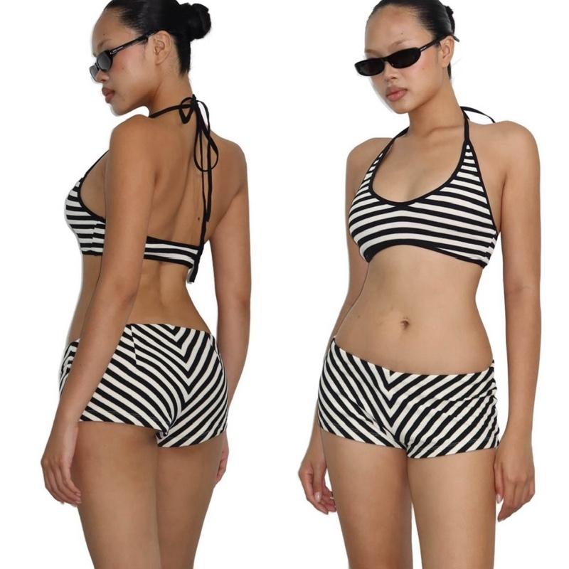 ROSAGALLICA Triped Knit Set - Quần short sọc và áo bra