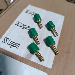 Alat isi ulang korek menggunakan gas kaleng portable