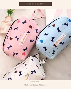 MallaOfficial—Madamemalla Mukena Katun Mutiara Random Motif Warna Lembut Adem Travel Friendly Fashion Muslim