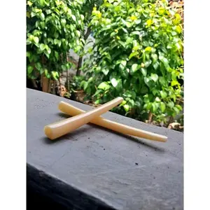 gelasan mini hiasan daun tul sa 12 centimeter