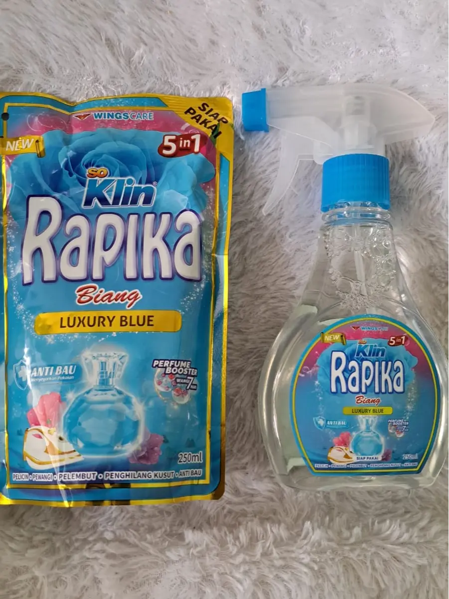Rapika BIRU Pelicin Pakaian Biang 5 In 1 - 250Ml
