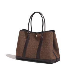 Bolso tote grande para mujer, bolso de hombro de cuero sintético simple y elegante con cierre magnético, bolso de trabajo espacioso