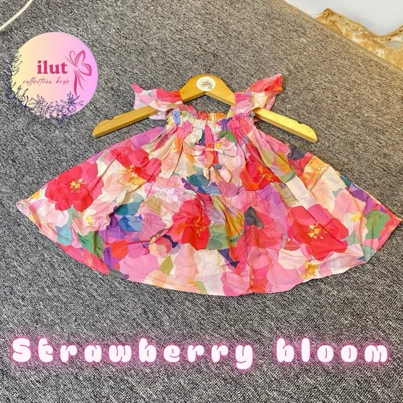 Strawberry bloom