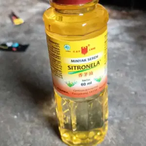 Cap Lang Minyak Sereh Sitronela 60ml & 30ml Cap Lang - Minyak Kayu Putih Pencegah Gigitan Nyamuk - Meredakan Nyeri Sendi & Pegal Linu