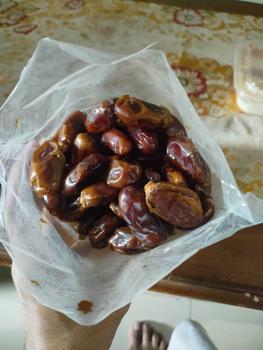 Product Review of Kurma Sayer 1 Kg Kurma Manis from O**e 1** 0
