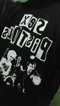 Product Review of Kaos Band Bootleg/Unofficial Pria / Wanita Combed 24s from b** 0
