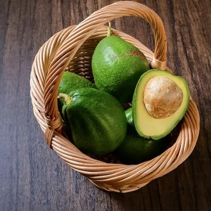 Alpukat Mentega Super Jumbo 1 kg isi 2-3  buah Garansi Alpukat Fresh Buah