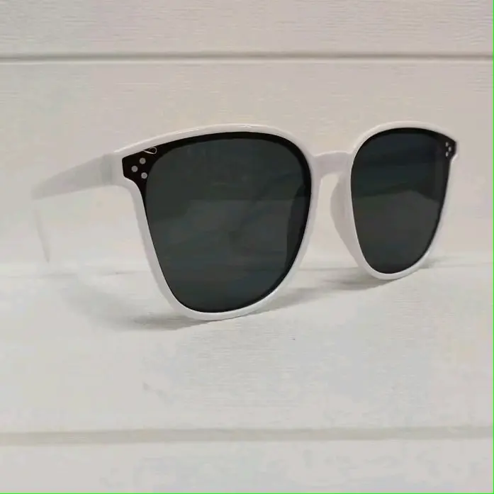Kacamata Hitam Titik Tiga/Kacamata Vintage kacamata Hitam Desain Retro Model Mata kucing 4