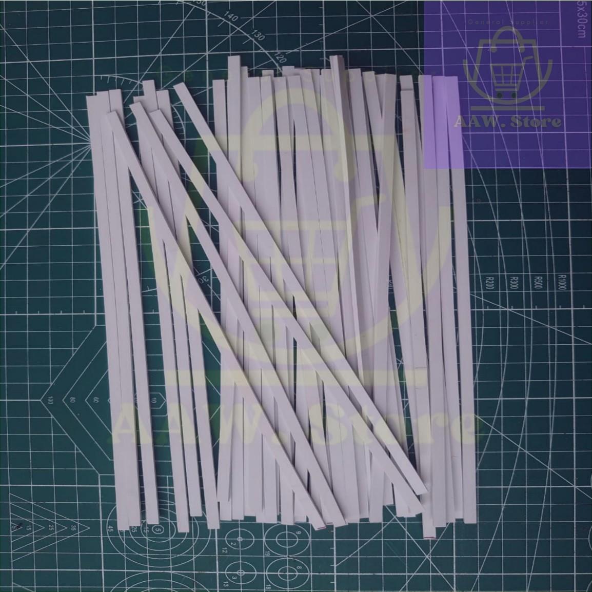 ( 2 Biji ) Lembaran Paralon PVC Ukuran 3cm x 25cm Bukan Foam Board Bahan Miniatur Toys Kerajinan ( 2 Biji ) Lembaran Paralon PVC Ukuran 3cm x 25cm Bukan Foam Board Bahan Miniatur Toys Kerajinan