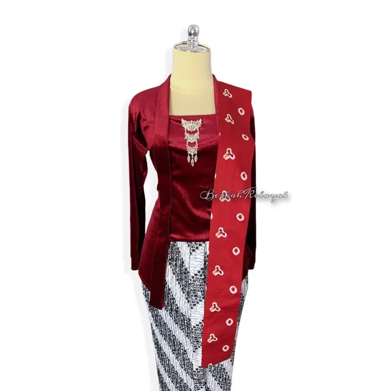 SETELAN KEBAYA BLUDRU KUTU BARU ADAT JAWA 4