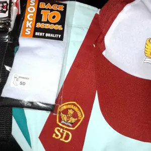 PAKET HEMAT TOPI DASI SABUK KAOS KAKI SD MURAH BERKUALITAS