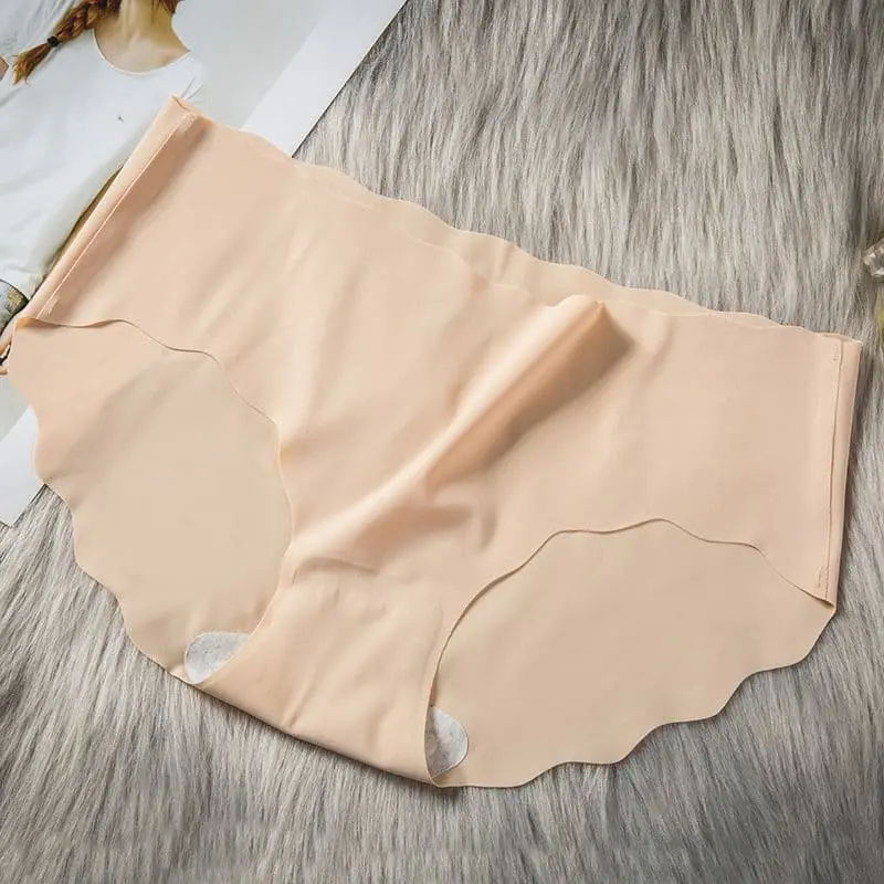 Celana dalam wanita seamless/CD anti jiplak / bahan adem Lembut 0