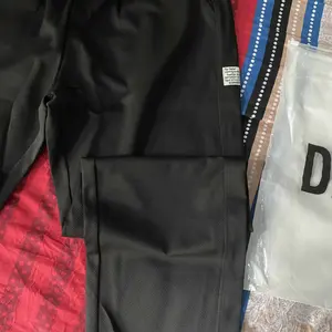 DISAI Celana Panjang Unisex Celana Kasual Lurus Berkaki Lebar Longgar Keren Ringan Bernapas Pants K3332