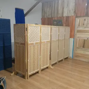 Neezar Rattan Penyekat Ruangan Minimalis ETHNIC RHODIZITE No 09 Bahan Sketsel Rotan Sintetis Dilengkapi Kaki Penyangga Gratis dan Roda untuk Mobilitas Lebar 50 cm Tinggi 150 cm - Furniture pembatas aesthetic sekat mushola di rumah