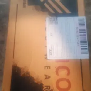 Sepatu Running Full Black Vashco Zenix dengan Upper Knitting dan Insole Eva Foam Olahraga Outdoor sepaturunning murah