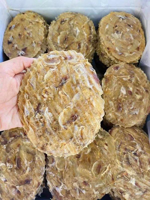 Cá bò da khô đặc sản Bình Định ép miếng tròn - loại ĐẶC BIỆT XUẤT KHẨU ( chưa nướng )