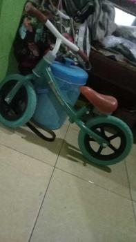 Product Review of [COD] SM M261 Sepeda Mainan Keseimbangan Anak Roda 2 Tanpa Dayung Sepeda Anak Kado Beraneka warna from l**e a**i 0