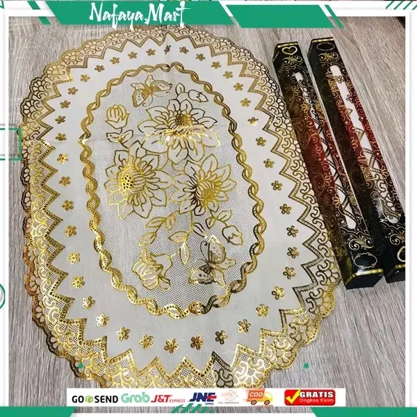 Souvenir Pernikahan Taplak Meja White-Gold Oval PVC