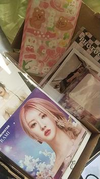 Product Review of Baby Monster Fankit - dapat semua items - Baby Monster Photocard & Card Holder from N**L N**n 0