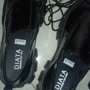 DIATA Rachel Rose Sepatu Docmart Wanita Sneakers Wanita Boots Gaya Korea
