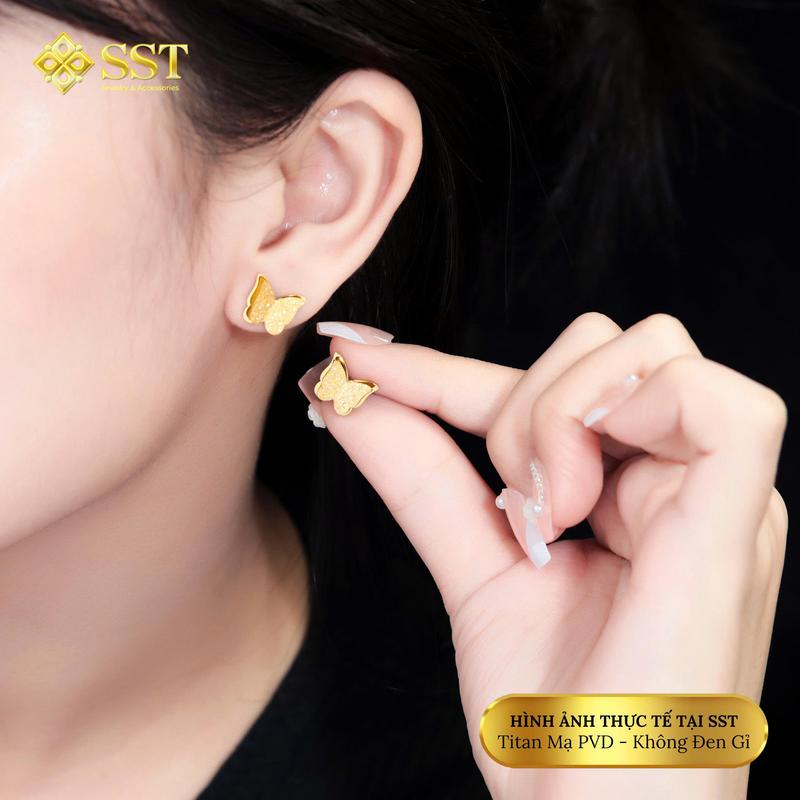 Bông tai Titan SSTOfficial Hồ Điệp Kim Sa Không Đen Gỉ BT41