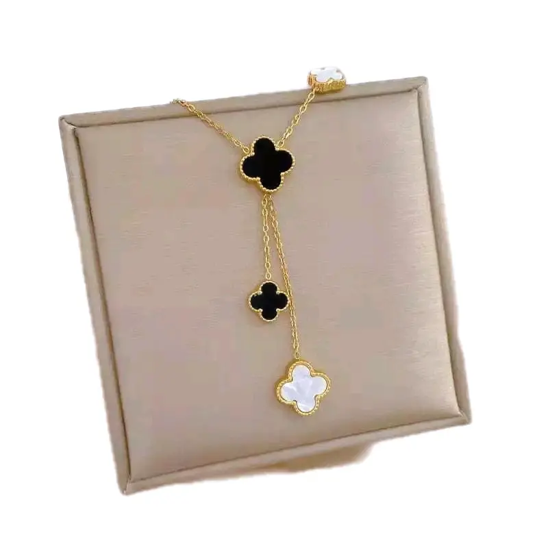Kalung Titanium Wanita Ratai liontin bunga Hitam Putih Kalung Wanita fashion Juntai 2 Warna 6