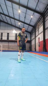 Product Review of Fromzero - Sepatu Futsal Starkia Revolted IN Aqua Stabilo from M** J**L 0