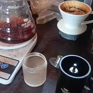 One Two Cups Alat Penggiling Kopi Manual Coffee Grinder Adjustable - BN50