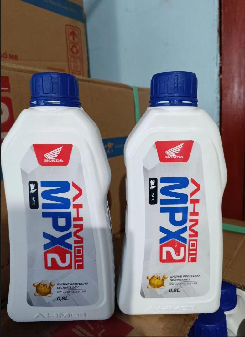 OLI SCUTER MATIC untuk Honda Scoopy & Beat FI Kemasan 0.8 ML Oli Motor Terlaris dan Praktis Oil Motorcycle engine Castrol