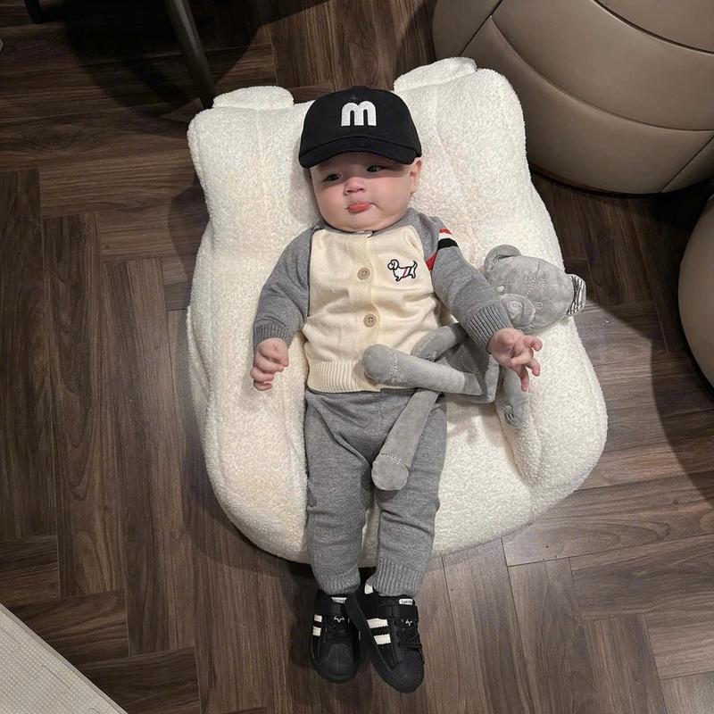 Bộ quần áo len cho bé HK KIDS bộ len Quảng Châu thu đông chất len mềm mịn đanh lì size cho bé 0-3 tuổi mã 8915