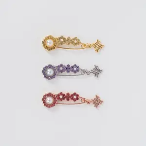 Brooch - Aima Set Safety Pin - RiaMiranda