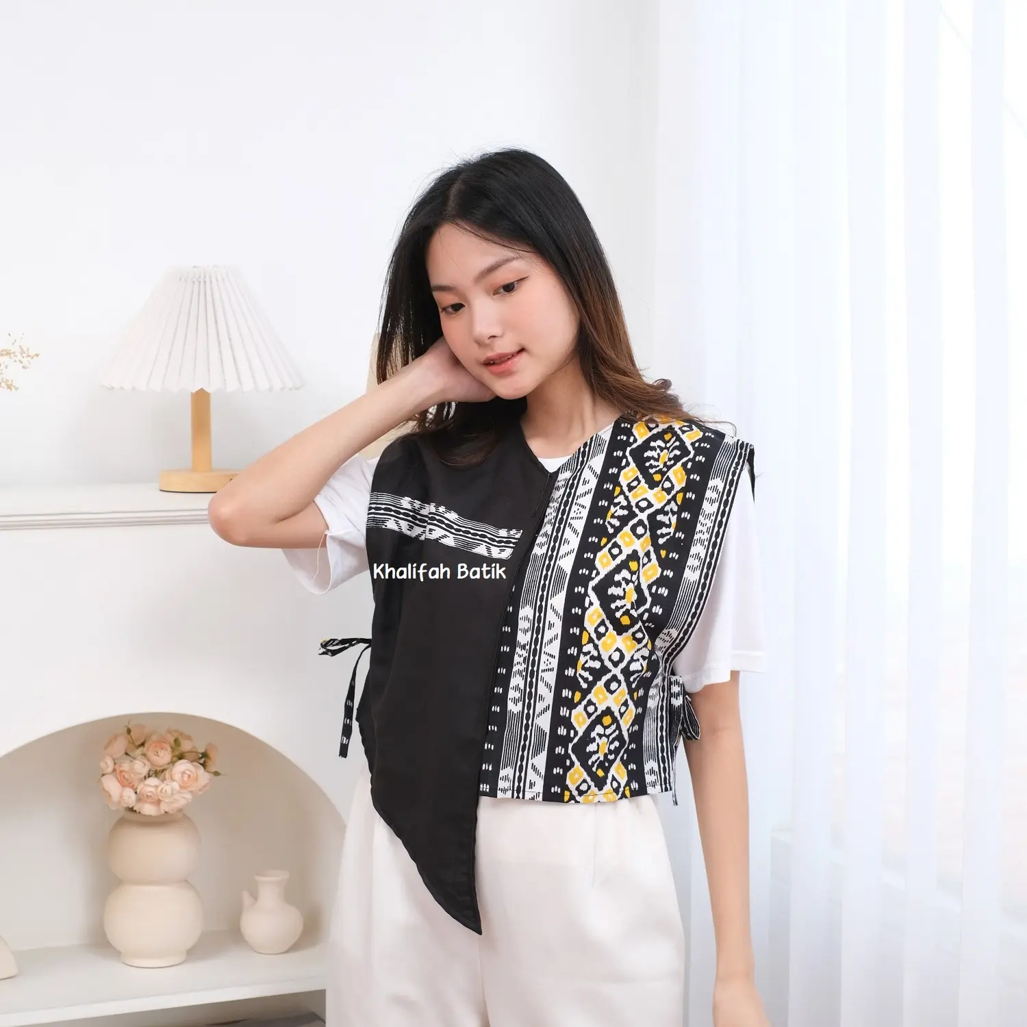 Baju Atasan Batik Wanita Dewasa Modern Katun Hitam - Model Asimetris - Panjang, Rompi Pendek Motif Top