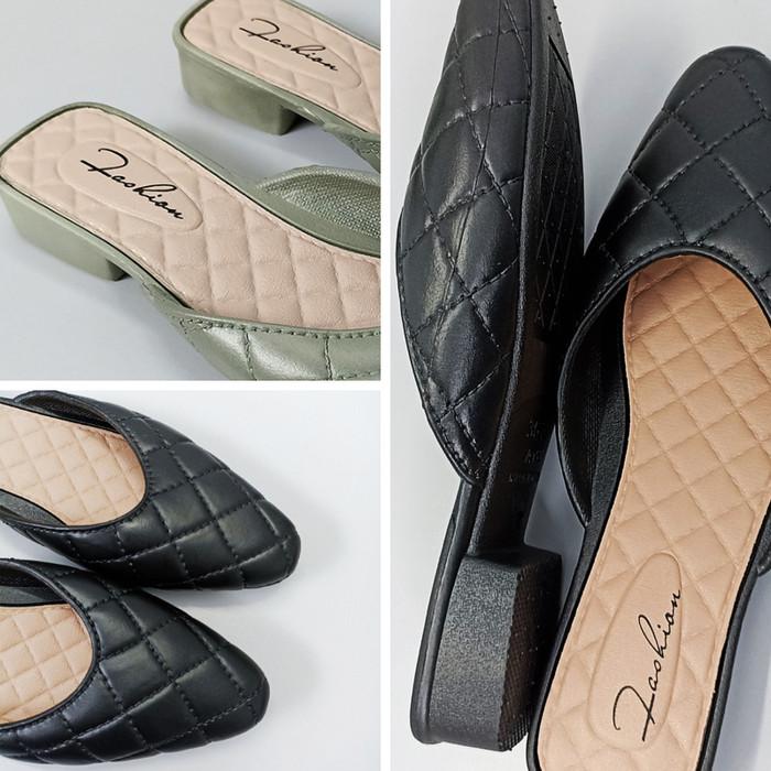 Murah Az Sandal Jelly Wanita Model Flat Low Heels Motif Kotak Simpel Fashion NON COD 2